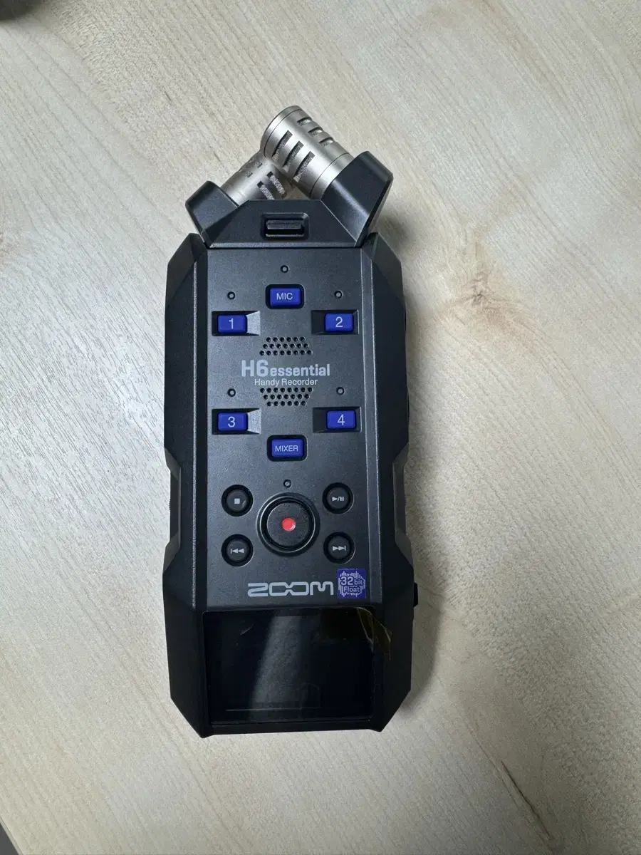 Zoom H6 Essential 핸디레코더